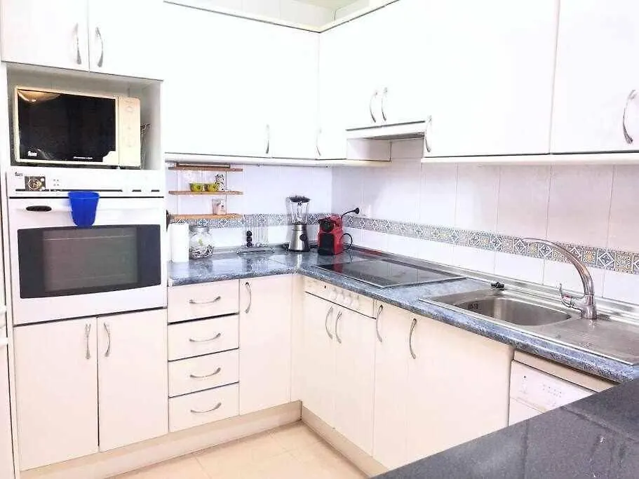 Apartment Encantador Apto. Con Gran Terraza Frente Al Mar Empuriabrava Spain