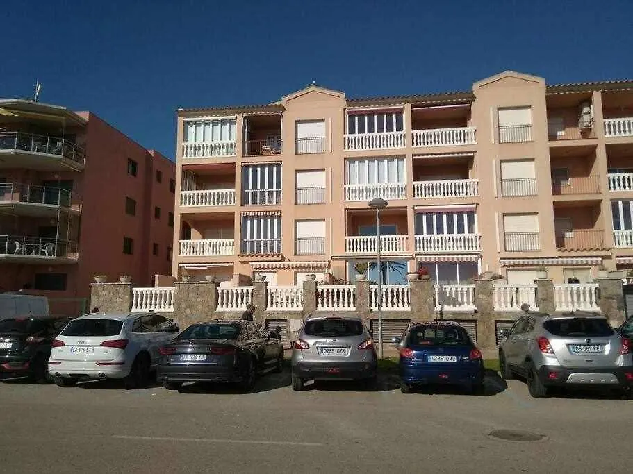 Encantador Apto. Con Gran Terraza Frente Al Mar Empuriabrava 0*,  Spain