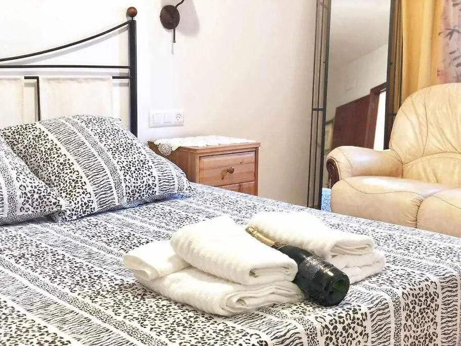 Apartmán Encantador Apto. Con Gran Terraza Frente Al Mar Empuriabrava Španělsko